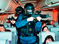 ������ National Geographic Channel � Discovery Channel ������� ��������� ������ �7 